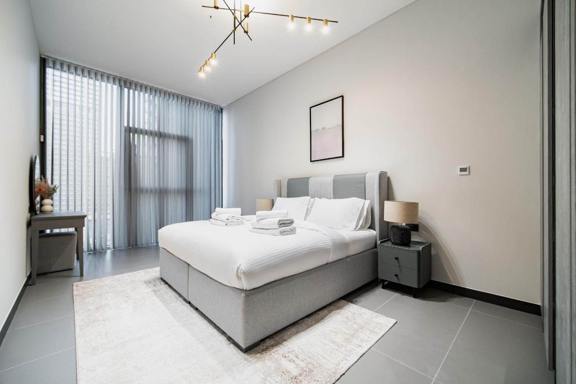 Apartment Near Metro - Spacious 1br Jlt & Free Baby Gear